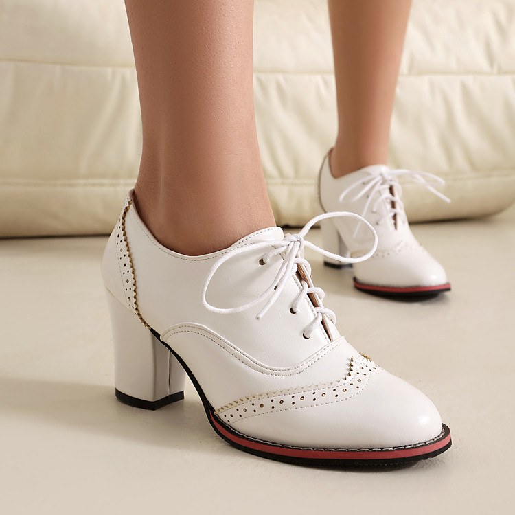 Deep Mouth Flat Shoes with Cross Straps and Chunky Mid Heel - Style c.html