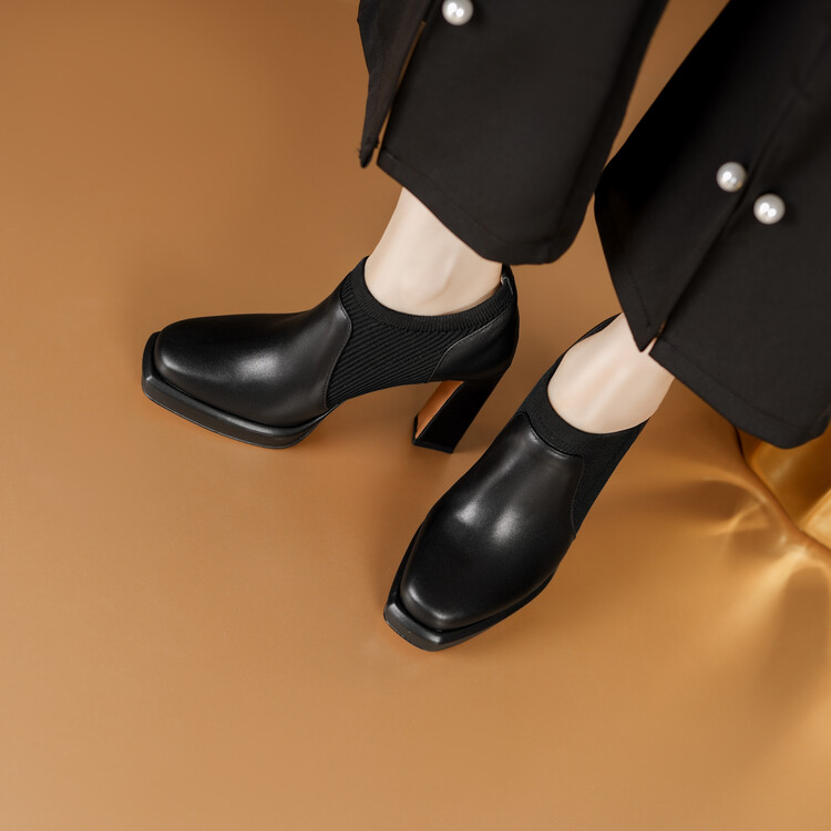 Deep Mouth Mary Jane Shoes with Block Heel - Image 5