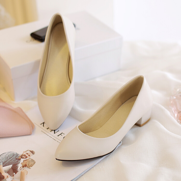 Women's Fashion Flat Shoes with Chunky Mid Heel and Pointed Toe - Image 5